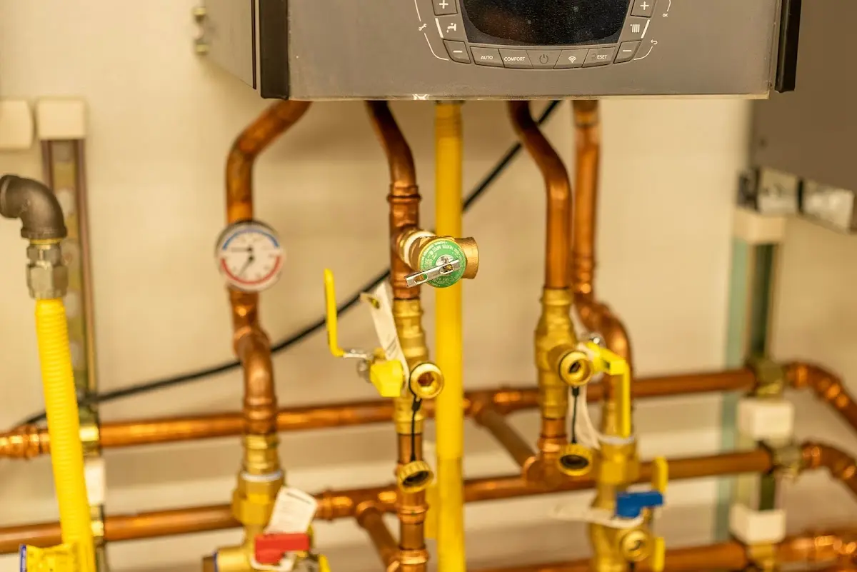 Licensed technician providing Pipe Repair for a homeowner in Etowah